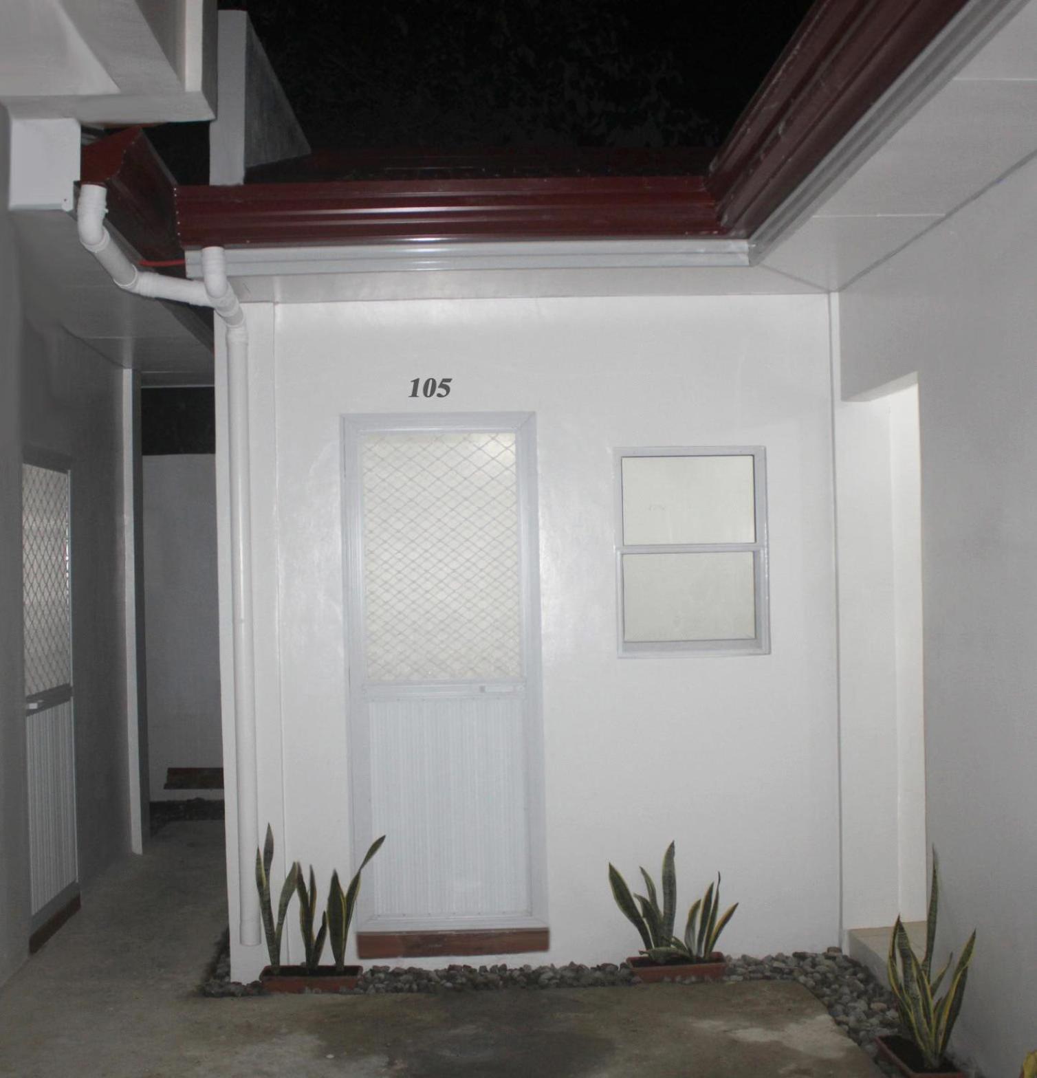 Leizel'S Bed & Breakfast Palompon Buitenkant foto