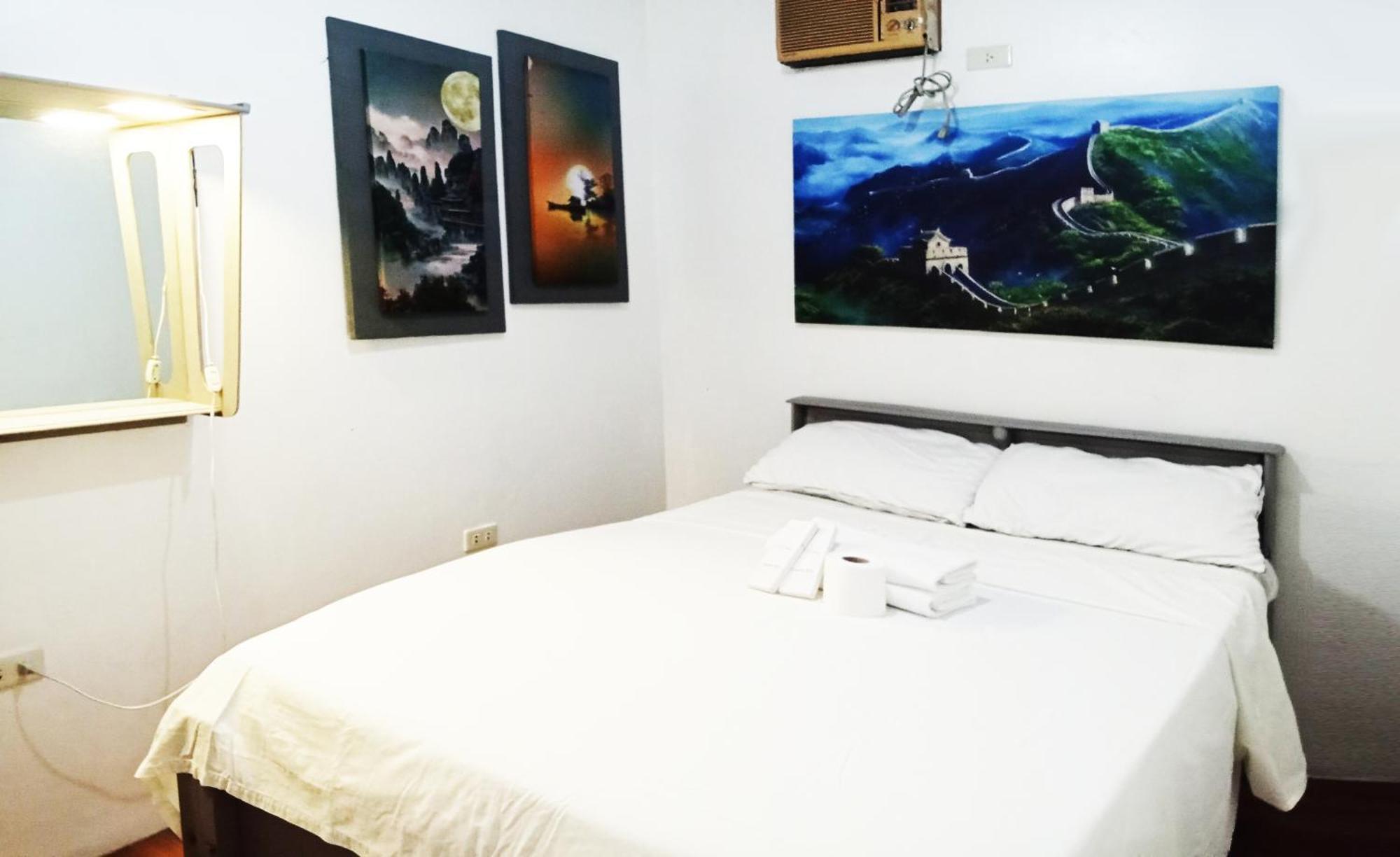 Leizel'S Bed & Breakfast Palompon Buitenkant foto